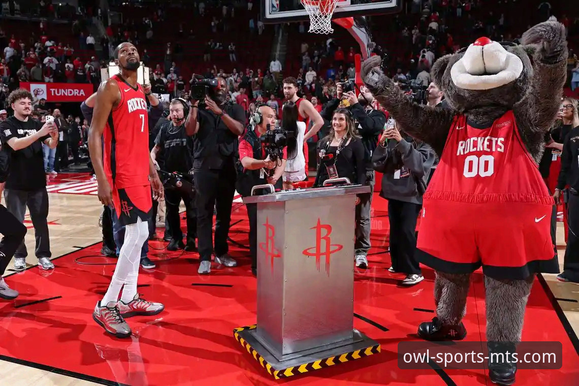 火箭主场大胜尼克斯豪取三连胜，猫头鹰体育看球体验如何？